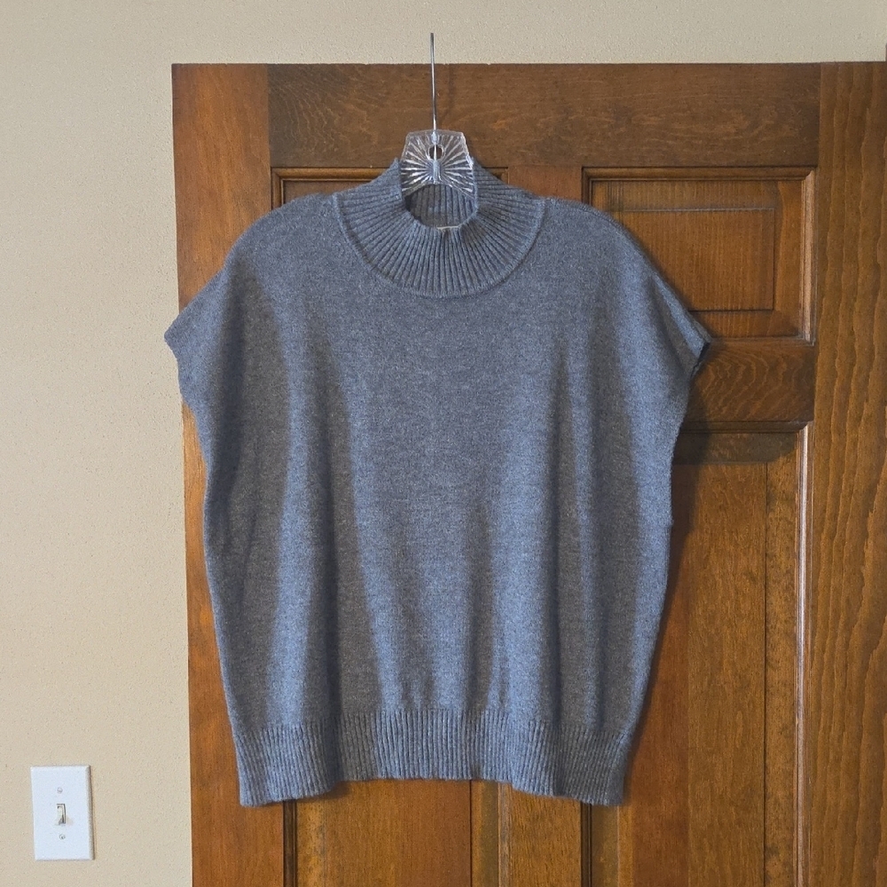 Gray Mock Neck Knit Sleeveless Sweater